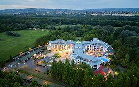 Lotus Therme Hotel & Spa
